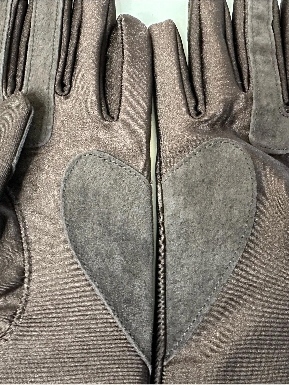 Brown Women's Gloves with Suede Accents